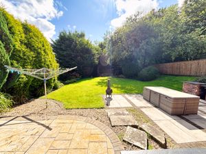 Photo 31- click for photo gallery